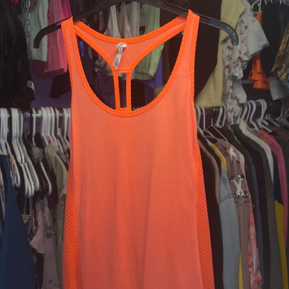 Ladies Orange UNDER ARMOUR running tank top T shirt exercise yoga fitness sz MD - Picture 1 of 9